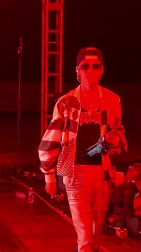 Cris MJ LIVE 🔥 GATA ONLY Europe Tour 2026 – Fans Go Wild #crismj #latinmusic