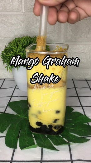 Mango Graham Shake: Refreshing Summer Drink Recipe