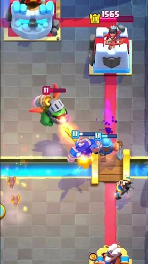 The MEGA MINION "VOLT-SHIELD" Deck is 100% Broken! ⚡️🦇🛡️(14k Meta) #Shorts #ClashRoyale #USA #Gaming