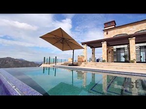 Introducing the 12 ft Resort Umbrella