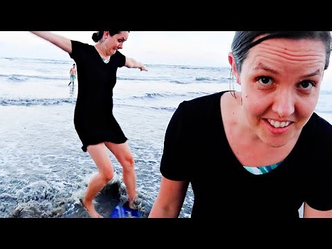 😱Christmas Day FALLING😂