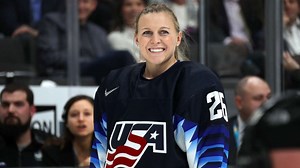 Olympic hockey star responds to 4-year-old girl inspired by her historic NHL All-Star performance