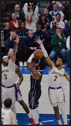 I Miss Kyrie Irving’s Dominating Moves 😤 Unreal Handles & Layups #NBA #shorts