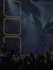 Complicated - Avril Lavigne || #hxchikoo #subespañol #lyrics #avrillavigne #live