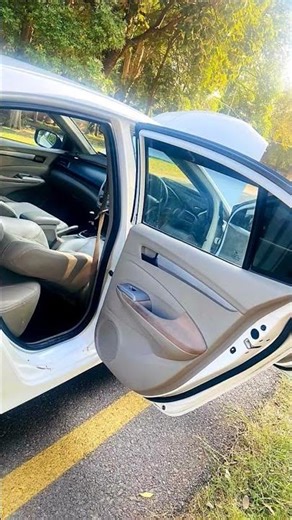 *Make & Model*: Honda City *Year*: 2016*Color*: White*Reg City*: Lahore* 03005150057
