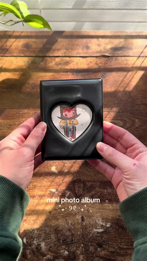 Mini Photo Album Ideas for Unique Anniversary Gifts