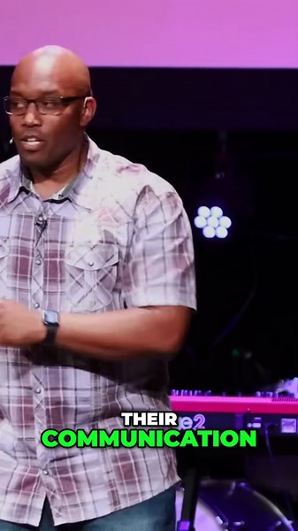 Understanding Women's Communication: Emotions vs. Words 💬 | Decode Her Language