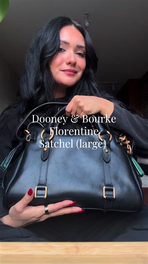 Added a new Dooney to the collection #dooneyandbourke #leather #florentinesatchel #fyp #fashion