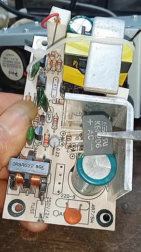 Install the diode bridge on the power supply #soldering #diode #bridge #rectifier #btl | Andi Distorsing