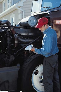 Truck Mechanic Job Duties