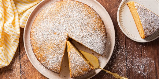 My Honey Cake Is The Stress-Free Sweet Treat I Can Always Rely On