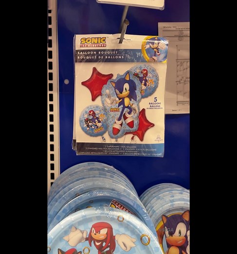10K views · 29 reactions | Surprise your little one with a Sonic the Hedgehog birthday party. Complete with balloons, décor, and tableware featuring everyone’s favorite blue hedgehog. : @christina.patricio | Party City | Facebook