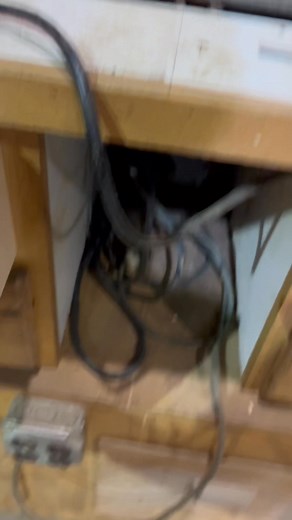 Take a look at our great lineup of snowblowers, chainsaws, power tools, and furniture coming up on our November 16 auction starting at 10:30 AM. Remember our open house is Thursday, November 13 from 2-5. see you Sunday the 16th! | Dan Wendel Land & Auction, LLC