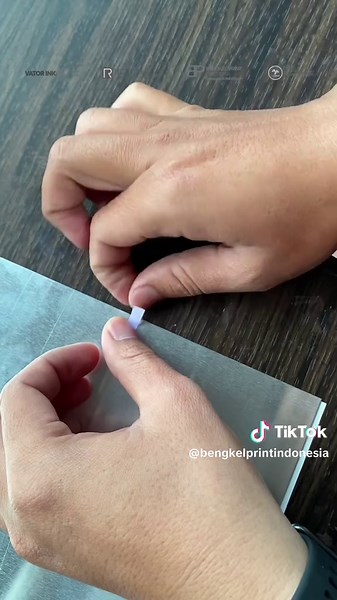 Cobain lagi yuk Plat sublimasi dengan cara yg mudah dan praktis. Cocok banget sebagai ide usaha bisnis kalian BP Fams #bengkelprintindonesia #sublimasi #sablonsublim #riecat #printerlokalpride #customsublim #custosublimasisatuan #mesinprinter #printersublim #jualmesinsablon #mesinsablondigital