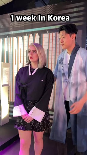 #광고 Why Korea! - During Spring the cherry blossoms bud and are the most beautiful sight you’ve ever seen. - At Summer, you can enjoy chicken and beer on the Han River with your friends. - I | Hatjin