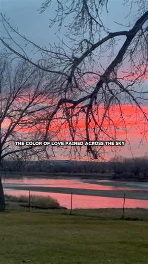 19 reactions · 10 comments | When my afternoon walks become magical and full of love. Sometimes love doesn’t speak… it glows. Tonight the Montana sky whispered soft colors of grace, warmth, and peace. #silverlocksruthy #SilverLocksLounge #ridthedyeridethesilver #ridthedyeridethesilver #powerinsilver #montanasunsetmagic #eveningglow #skyoflove #softmoment #natureromance #kissoflife #inspirednotsponsored | Ruth Gordon | Facebook