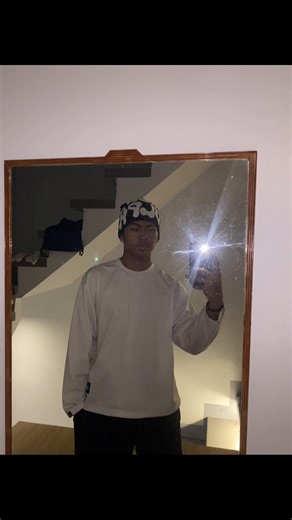 Stylish Sweater and Crop Tee Recommendations