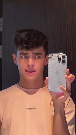 RIP MY PHONE 😪😪😪