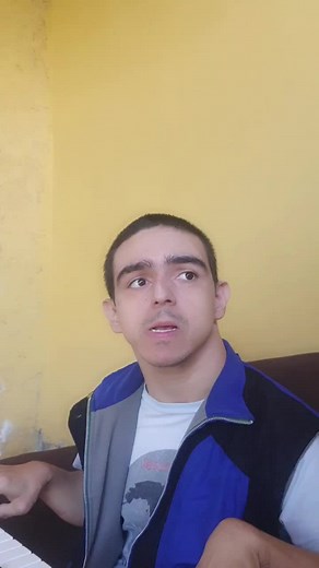 Playing Keyboard: Tips for Beginners