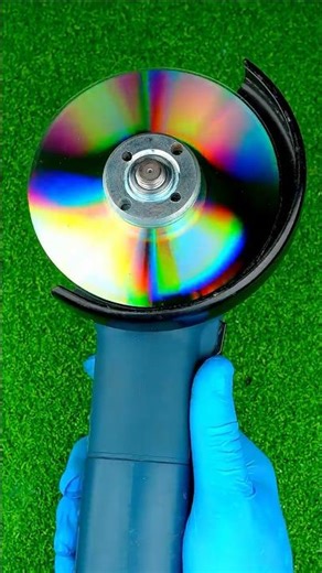 Insert a compact disc into the angle grinder! This is brilliant #diy #tools