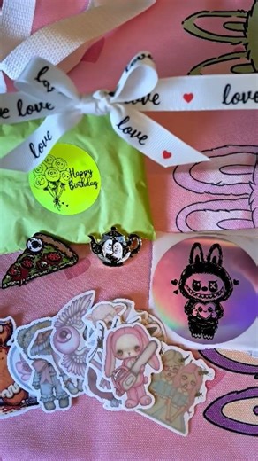 🖤 “Your sign to treat yourself 😈💖”