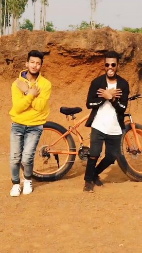 guys video last Tak dekhna Bengali gana Mai dance koi nhi kiya hoga #BackbenchersOnFlipkart #gangstreetmafia #duet #bongsong #danclife