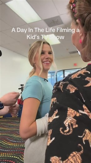 KidVision Pre K on Instagram: "We can’t wait for this new segment to be featured on KidVision Pre-K with Miss Alexa (@_alexakk ) and Myles! Thank you so much to all the wonderful children who sang and danced with us today and to @rhythmandhues for letting us use their space!睊 #kidvision #preschool #toddler #preschoolteacher #musicforkids #mom #dad"