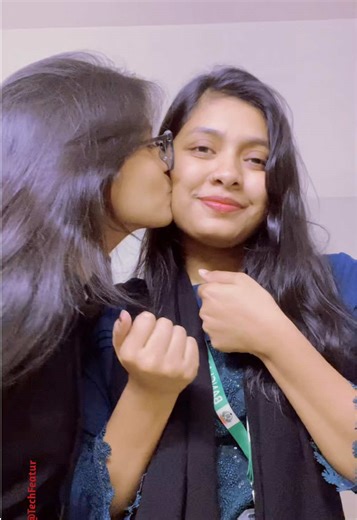 Kissing Trends on TikTok: Fun and Friendship