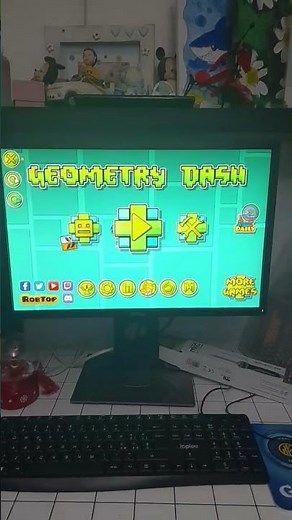 finalmente ho installato geometry Dash nell computer