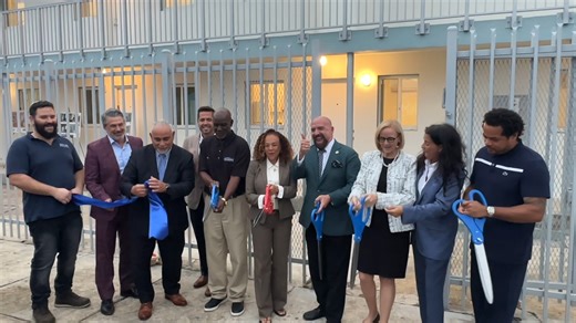 ✂️🏠 The City of Miami celebrated the ribbon-cutting ceremony of 16 Corner, a new development in Miami’s Overtown neighborhood. The project features 44 residential units. @omni_cra @iamchristineking @damianpardomiami @mayoreileenhiggins @mrhardemon | City of Miami Government