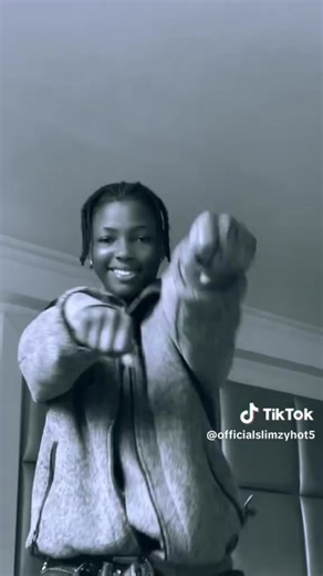 Discover the Latest Celebrity Trends with Rainbow Rush