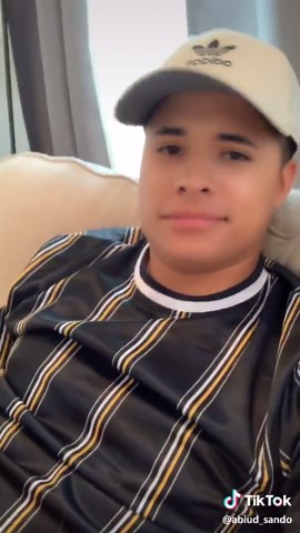 She is my best friend.she gives me cuddles. #foryou #petcheck #famouspet