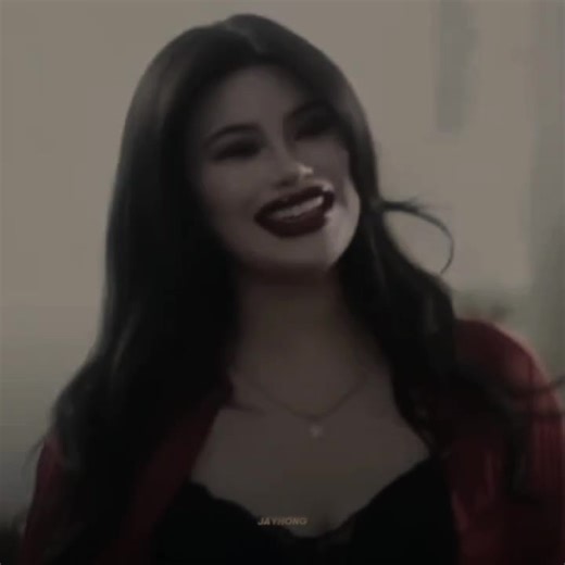 Denise Laurel: Ang Hot Nya