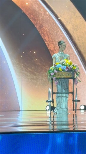 Miss Universe Great Britain 2025 Danielle Latimer National Costume Performance. Rate her performance on a scale 1-10. #MissUniverse2025 #Natcos #PageantTrend | Pageant Trend