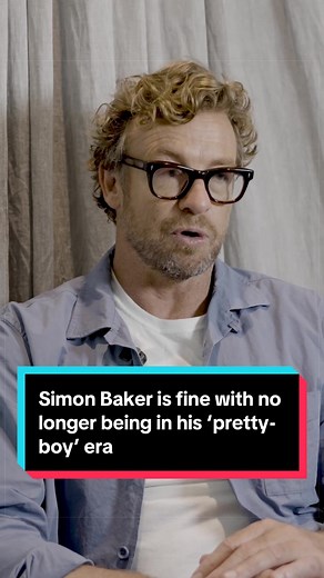 Long a leading man, Australian actor Simon Baker is now enjoying the freedom of getting older. #simonbaker #scarpetta #thementalist #entertainmentnews #australiannews