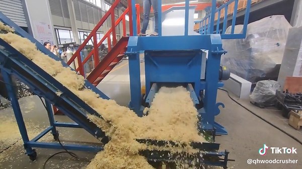 Comparing Wood Chippers, Crushers, and Shredders