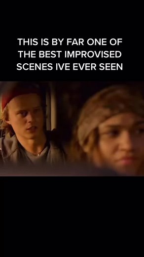 Impeccable Unscripted Acting Moments in Outer Banks Season 2