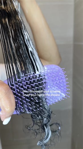 This is the best way to safely detangle curly/coily hair without breakage ✨: 1. Detangle in shower - Always detangle curly hair while it's wet, never dry. Coat hair with a conditioner with A LOT of slip and work in sections. 2. Detangle curls before shampoo - If your curls are especially prone to tangling, work through knots before you lather up 3. Start from ends - When detangling your hair, start with your ends and work your way up to the root. Combing from top to bottom can make tangles worse