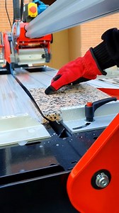 158K views · 1.1K reactions | Ingleteando con la RUBI DCX 250 ⚡ #RubiTools #Porcelanato #cortadora #baldosas #azulejos #granformato | RUBI España | Facebook