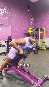 Chest Supported Dumbbell Row the RIGHT way🔥💪🏽 Outfit @dfyne.official code-QUANB #lats #backworkout #backday #rows #gymtips | Shaquan Bryant