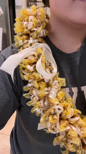 DIY Candy Lei Making Tutorial for Graduation 2022