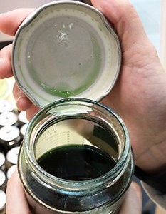 Medicinal Green Honey - 1 Strange Find!