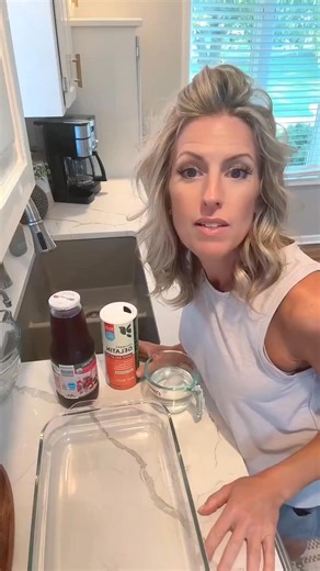 This Simple Gelatin Routine Has Hollywood Buzzing | Jessica Scott Smith