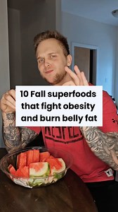 10 everyday fall foods that crush cravings, boost energy, and help burn belly fat all season long. 👇 Most people think fall means weight gain from comfort foods, pumpkin spice lattes, and endless snacking. 🗣 Comment "CLASS" and I’ll send you the replay of our 10-in-20 Method Masterclass: how to lose 10 lbs in 20 days without starting over on Monday. (the same system our clients use to lose 25-100 lbs) Fall is packed with seasonal superfoods that naturally fight cravings, keep you full, and hel