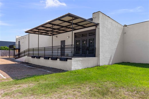 110 E South St, Jackson, MS 39201 - Retail for Sale | LoopNet