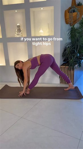 14 reactions | Comment “set” to get the link to these set sent to you!! DAILY STRETCH ROUTINE FOR SPLITS﫶Do each for 30 sec #stretchroutine #flexibilitytraining #split #stretching #exercise | Jordan Artman Sarakinis | Facebook