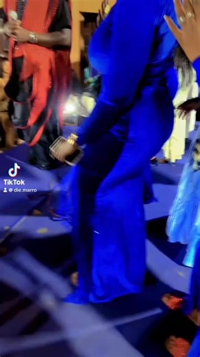 Vidéos de Die Marro (@die.marro) avec son original - Die Marro