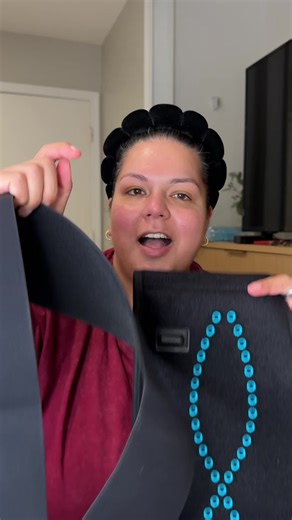 The LifePro AllevaRed Pro Belt combines red light therapy, heat, and vibration to support relaxation and recovery. This LifePro red light therapy belt is designed to help ease tension and support daily comfort during your wellness routine. #lifepro #lifeproalleveredpro #lifeproredlightbelt #lifeprotherapybelt #redlighttherapy