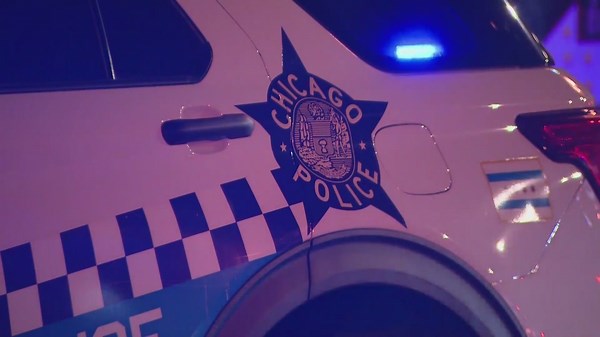 2 hospitalized after overnight stabbing attack on CTA Red Line train