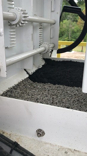 Innovative Volumetric Concrete Mixer for Consistent On-Site Fresh Concrete